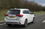 Mitsubishi Outlander PHEV 2015 года (UK)
